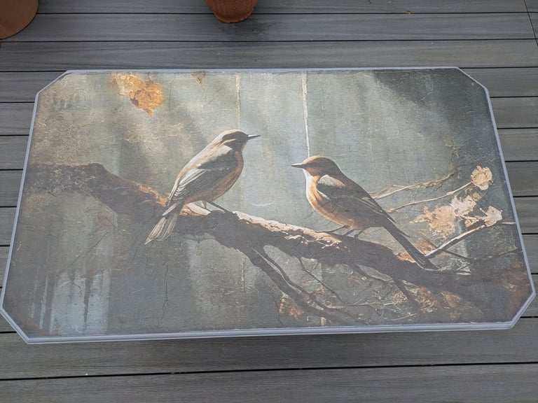  Vintage oak table with bird image