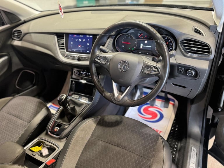 2018 Vauxhall Grandland X 1.5 Turbo D BlueInjection Sport Nav Euro 6 (s/s) 5dr HATCHBACK Diesel M...