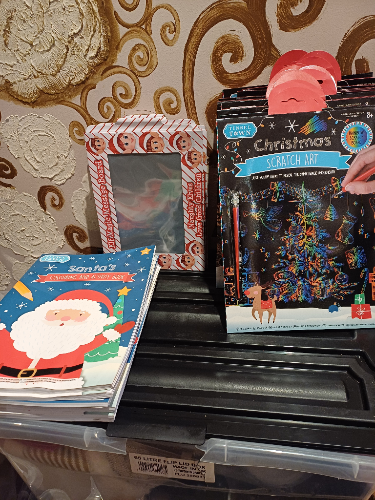 Brand new ssratch art  = ELF message Board = colouring and activity Book