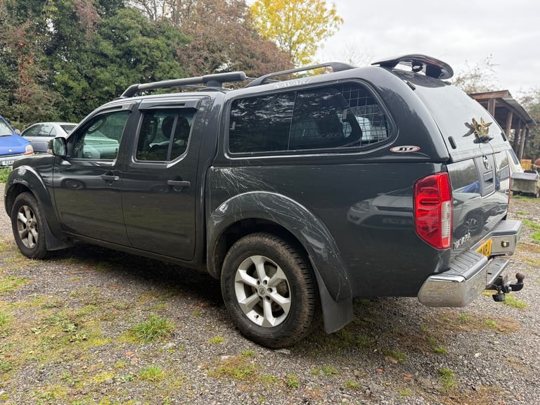NISSAN NAVARA TEKNA DCI 2.5 DOUBLE CAB PICK UP