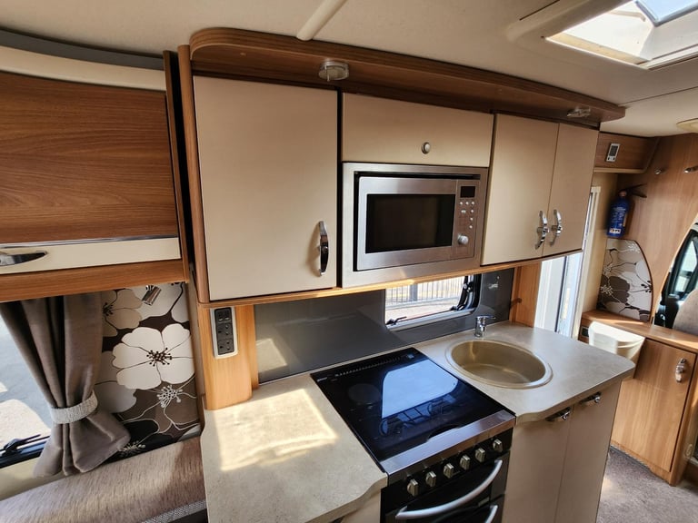 Swift Bolero 630 PR 2 Berth DIESEL MANUAL 2013/13