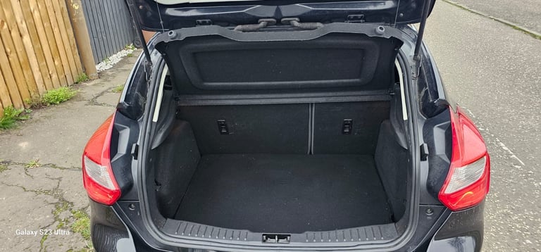 Very good Condtion Focus. MOT September. Full service history 