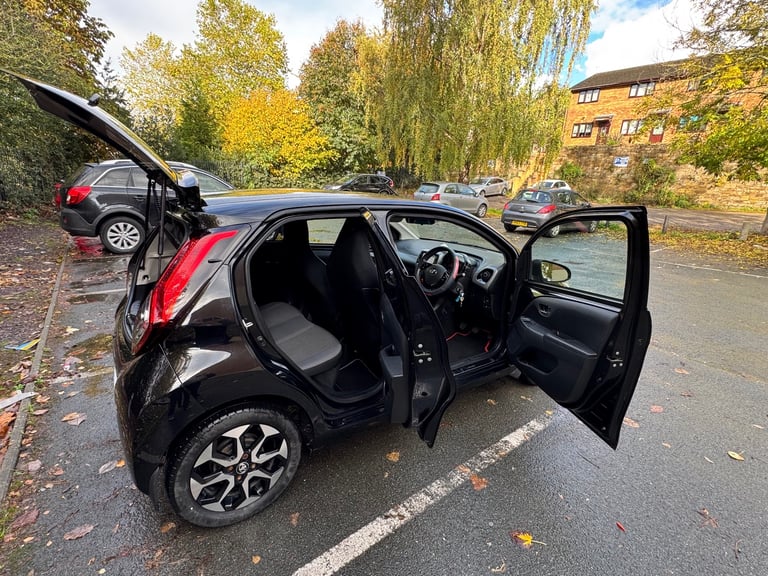 Toyota, AYGO, Hatchback, 2020, Manual, 998 (cc), 5 doors