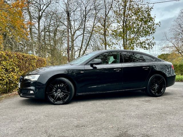 Audi A5 Sportback, 2014, 2.0tdi Quattro S-Line Black Edition Manual