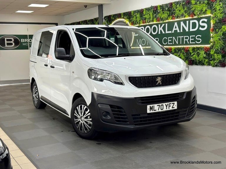 Peugeot Expert 1.5 BLUEHDI PROFESSIONAL [SAT NAV &amp; 6 SEATER]