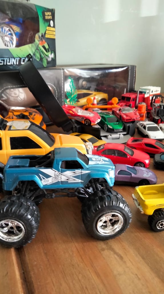 Toy cars , remote control cars x2