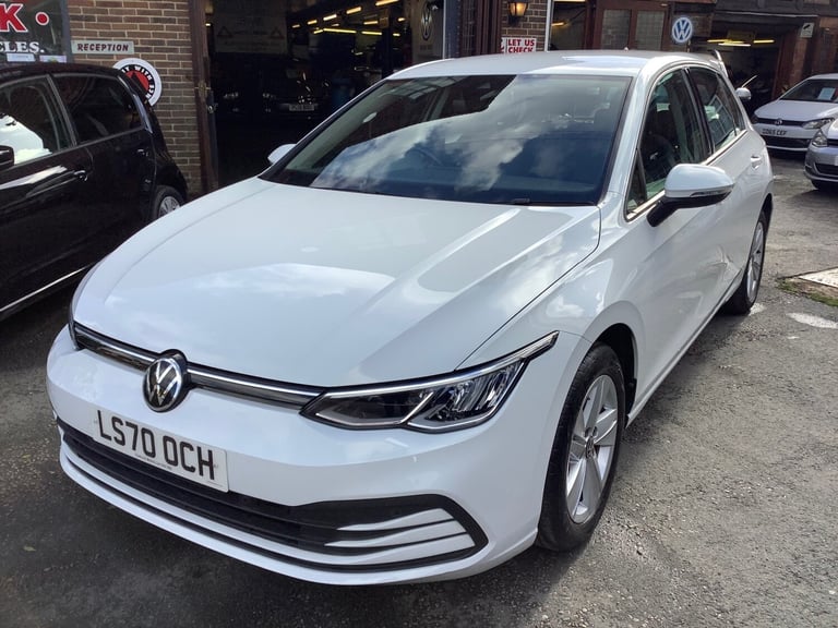 image for 2020 Volkswagen Golf LIFE TSI Hatchback Petrol Manual