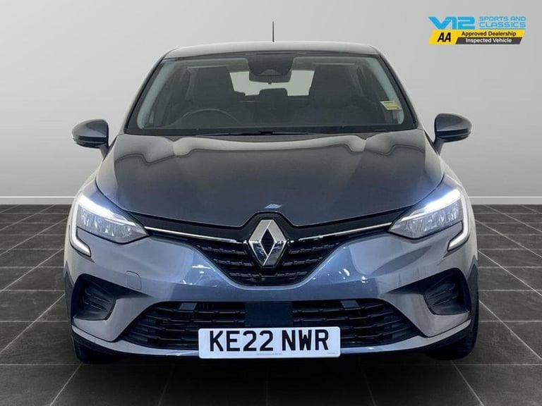 2022 Renault Clio 1.0 TCe Iconic Edition Euro 6 (s/s) 5dr Manual Hatchback Petrol Manual
