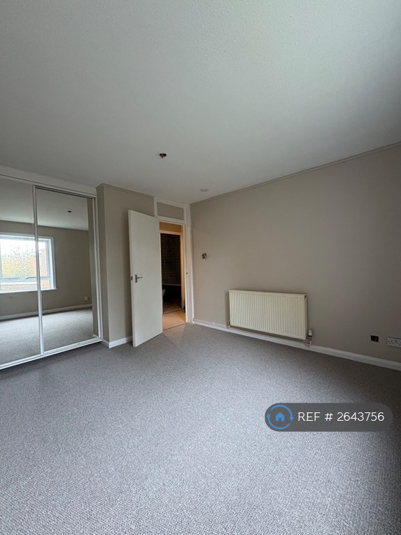 1 bedroom flat in Relko Gardens, Sutton, SM1 (1 bed) (#2643756)