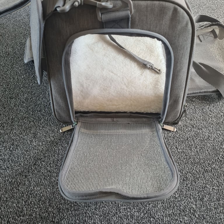 Free pet carrier 