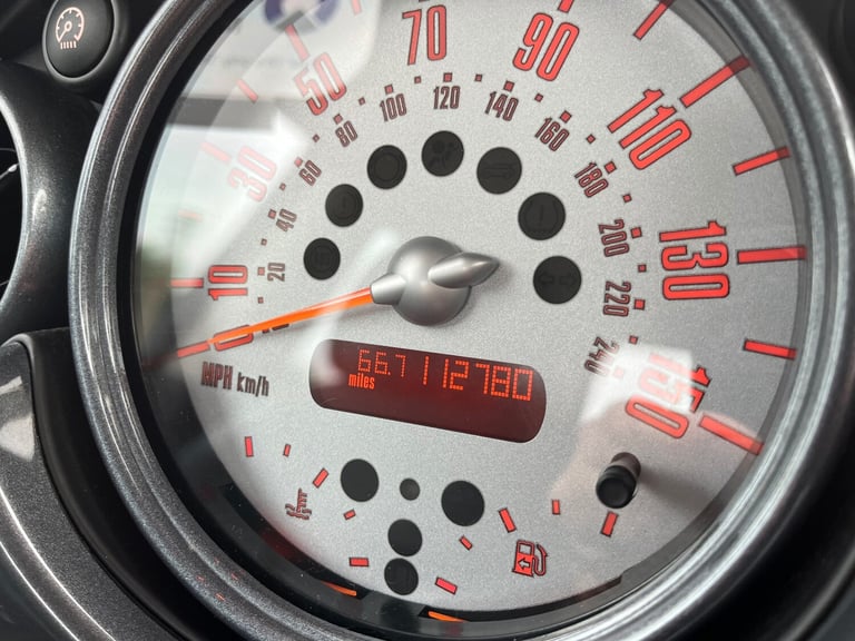 2004 MINI Hatch 1.6 Cooper 3dr HATCHBACK Petrol Manual
