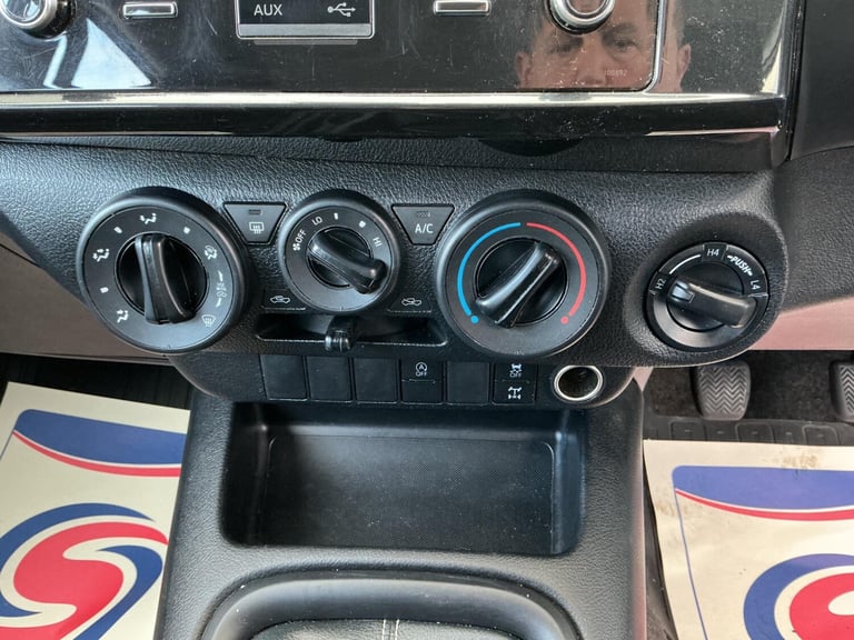 2021 Toyota Hilux 2.4 D-4D Active 4WD Euro 6 (s/s) 4dr PICK UP Diesel Manual