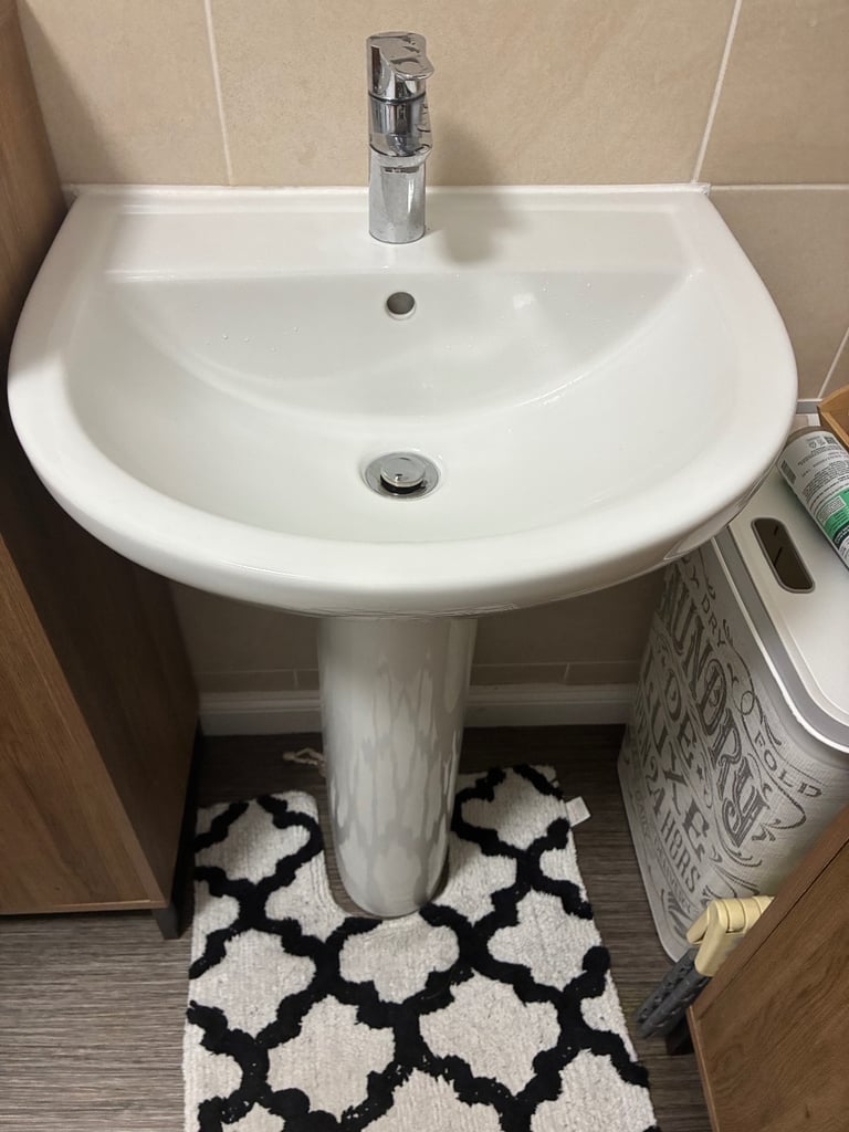 image for Bathroom basin with pedestal