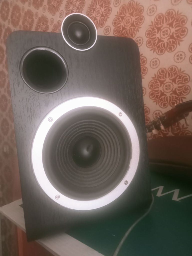 JVC cd player with speakers 