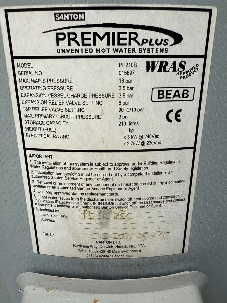 Unvented Hot Water Cylinder 210 Litre