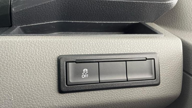 2023 Volkswagen Transporter 2.0 TDI 150 Highline Kombi Van Manual Combi Van Diesel Manual