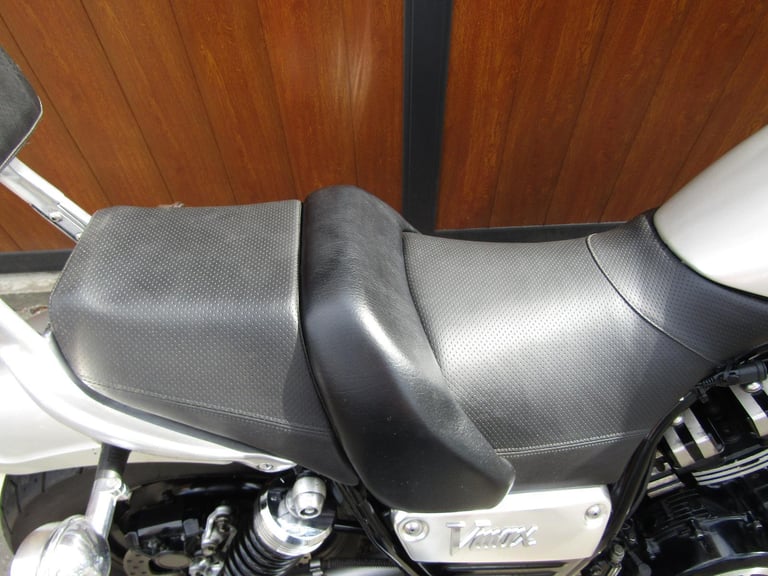 YAMAHA VMAX 1200 * OLD SCHOOL GEM * 10600 MILES FROM NEW * ALL OLD MOT'S *1998 
