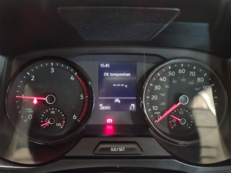 VOLKSWAGEN CRAFTER 2.0 TDI CR30 STARTLINE P/V FWD H/R 102 BHP MWB DIESEL