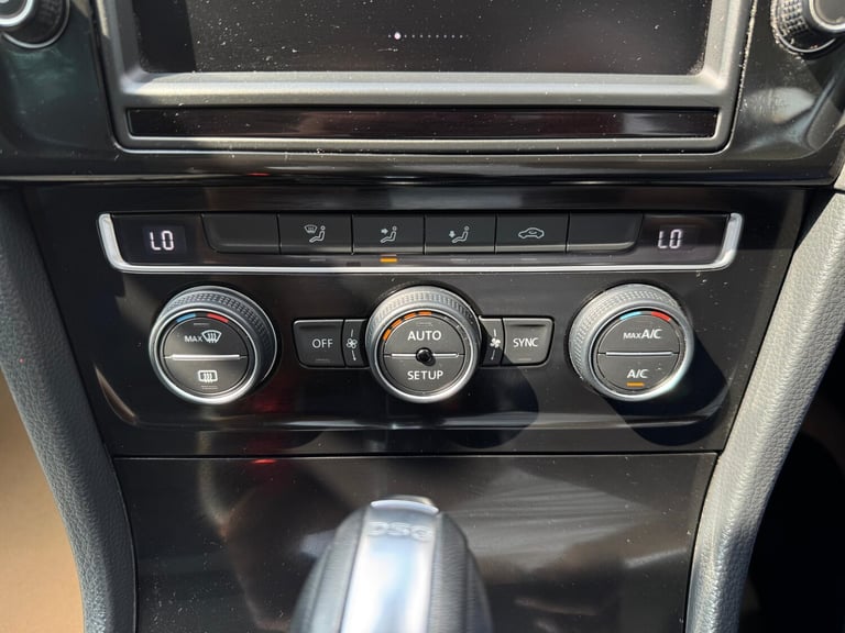 2025 Volkswagen Golf 1.4 tsi bluemotion DSG  Hatchback PETROL Automatic