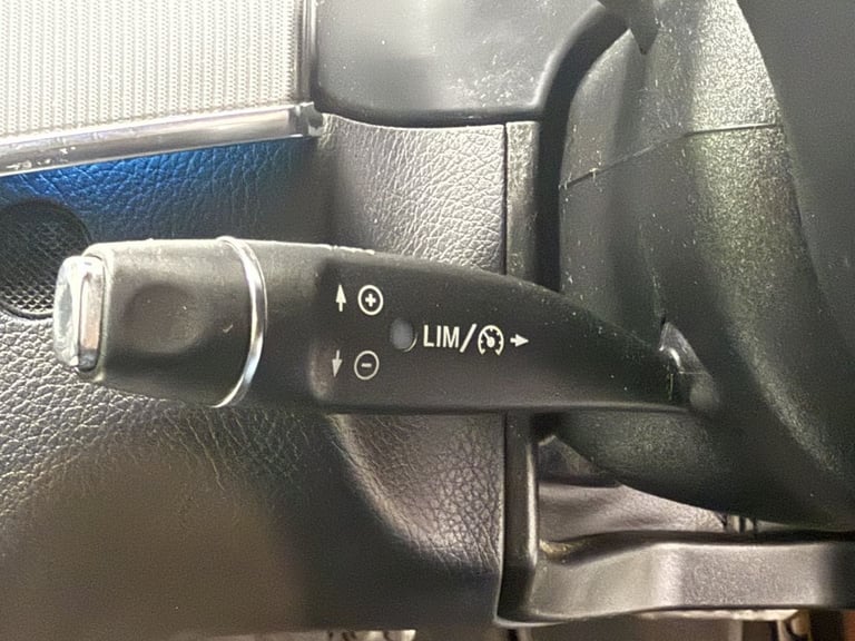 2015 Mercedes-Benz E Class E250 CDI AMG Line 4dr 7G-Tronic SALOON DIESEL Automatic