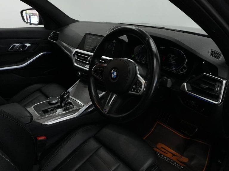2021 BMW 3 Series 2.0 330e 12kWh M Sport Pro Edition Auto Euro 6 (s/s) 4dr SALOON Petrol/Electric...