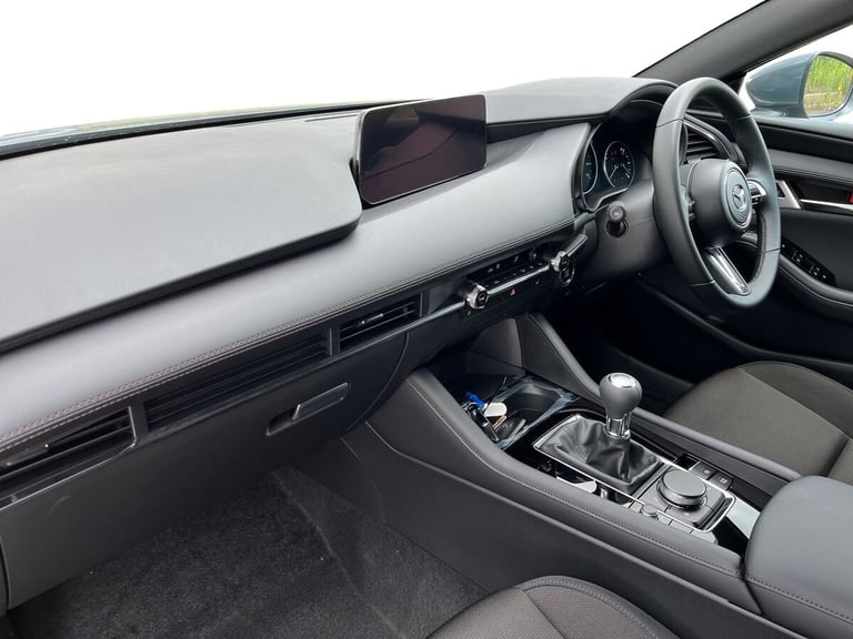  Mazda 3 2.5 E Skyactiv G Mhev Exclusive Line Hatchback 5dr Petrol Manual Euro