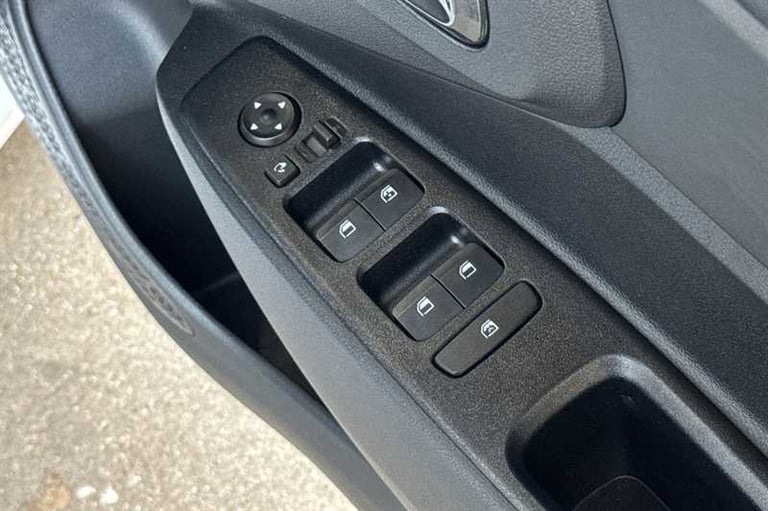 2025 Hyundai i10 1.2 Premium Hatchback 5dr Petrol Auto Euro 6 (s/s) (79 ps) Hatchback Petrol Auto...