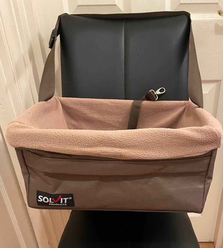 PetSafe Solvit Pet Car Booster Seat for Dogs in Excellent Clean Condition 
