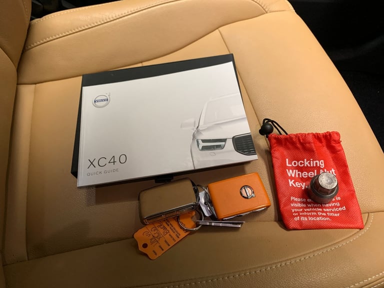 2020 Volvo XC40 2.0 T5 Inscription SUV 5dr Petrol Auto AWD Euro 6 (s/s) (247 ps) - INTELLIS Suv P...