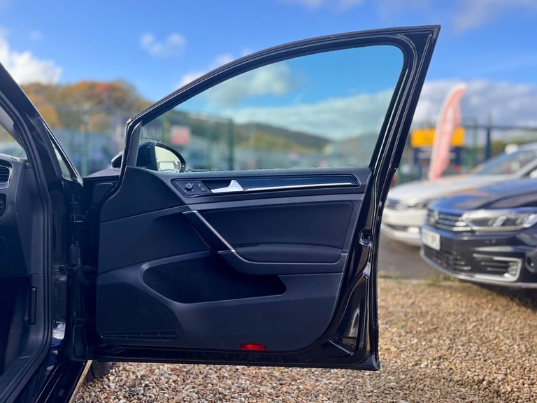 2015 Volkswagen Golf 2.0 TDI GT 5dr HATCHBACK Diesel Manual