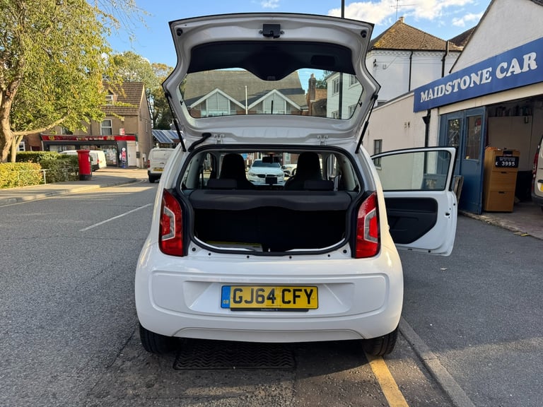 2014 Volkswagen up! 1.0 Move Up 3dr HATCHBACK Petrol Manual