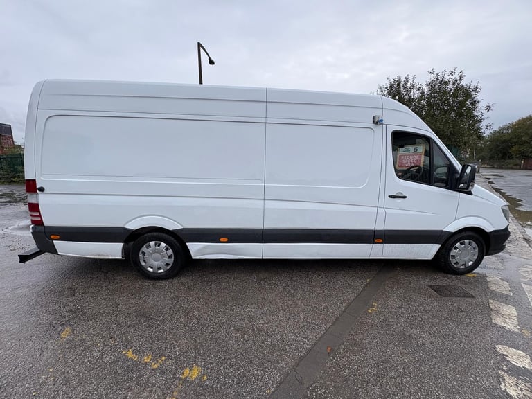 2017 Mercedes Sprinter lwb frige van overnight standby 