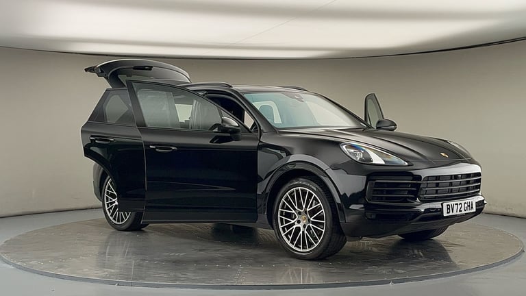 2022 Porsche Cayenne 3.0T V6 Platinum Edition TiptronicS 4WD Euro 6 (s/s) 5dr SUV Petrol Automatic