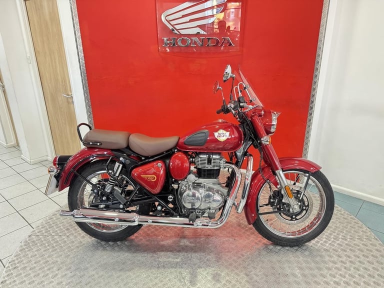 image for 2025 '75' Royal Enfield Classic 350 E5