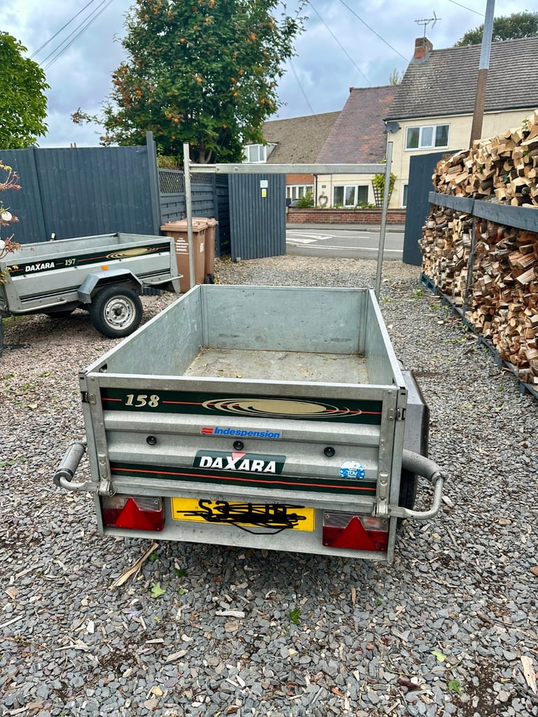 ERDE 158 Trailer 