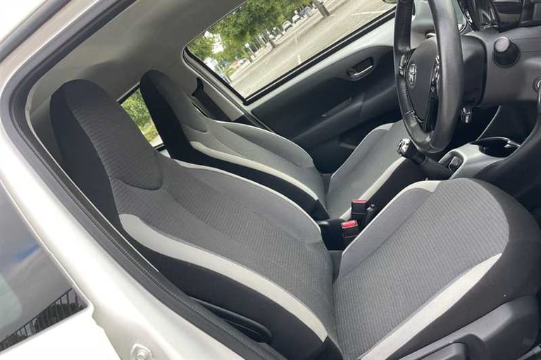 2021 Toyota AYGO 1.0 VVT-i x-play Hatchback 5dr Petrol Manual Euro 6 (Safety Sense) (71 ps) Hatch...