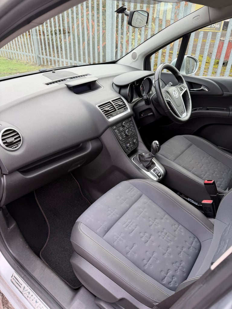 2015 Vauxhall Meriva 1.4i 16V Tech Line 5dr MPV Petrol Manual