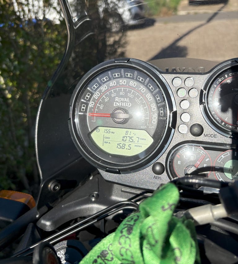 Royal Enfield, HIMALAYAN, 2024, 411 (cc) low miles