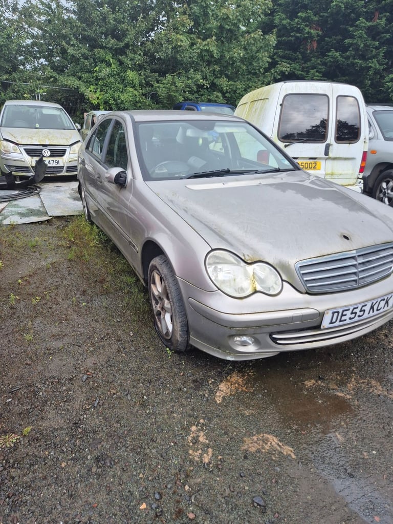 2005 MERCEDES C180 1.8 16V PETROL BREAKING FOR PARTS