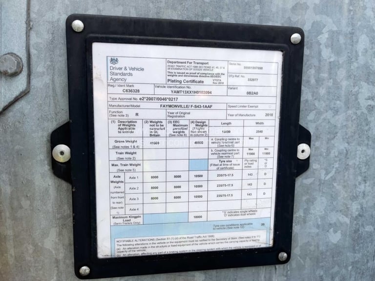MAX 3 AXLE LOW LOADER 