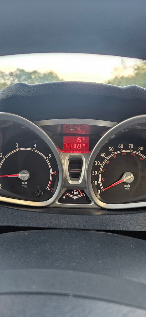 Ford, FIESTA, Hatchback, 2011, Manual, 1242 (cc), 5 doors