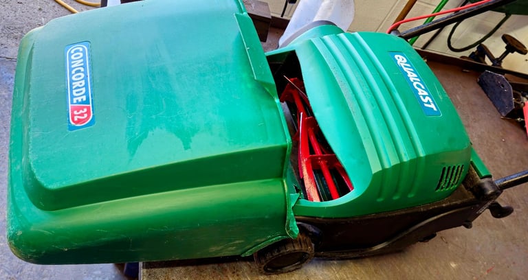 Lawnmower repairs and servicing