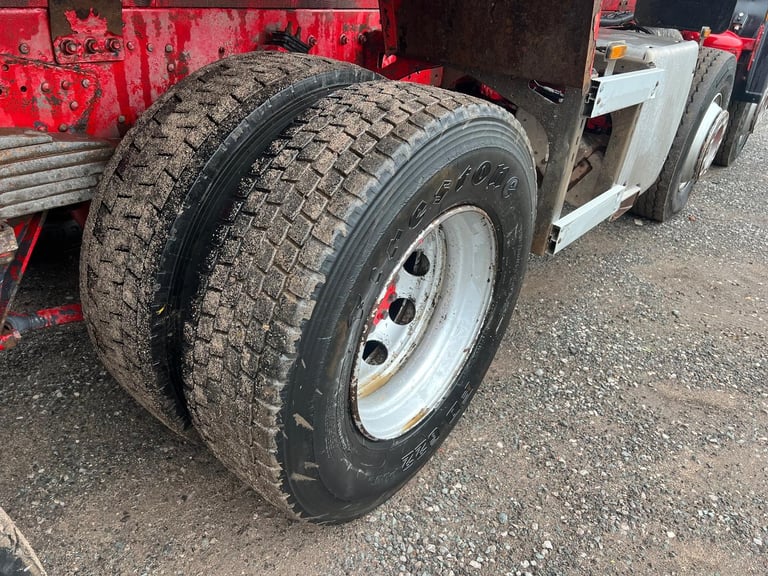 DAF TRUCKS CF 450 8X4 TIPPER ...WATCH THE VIDEO