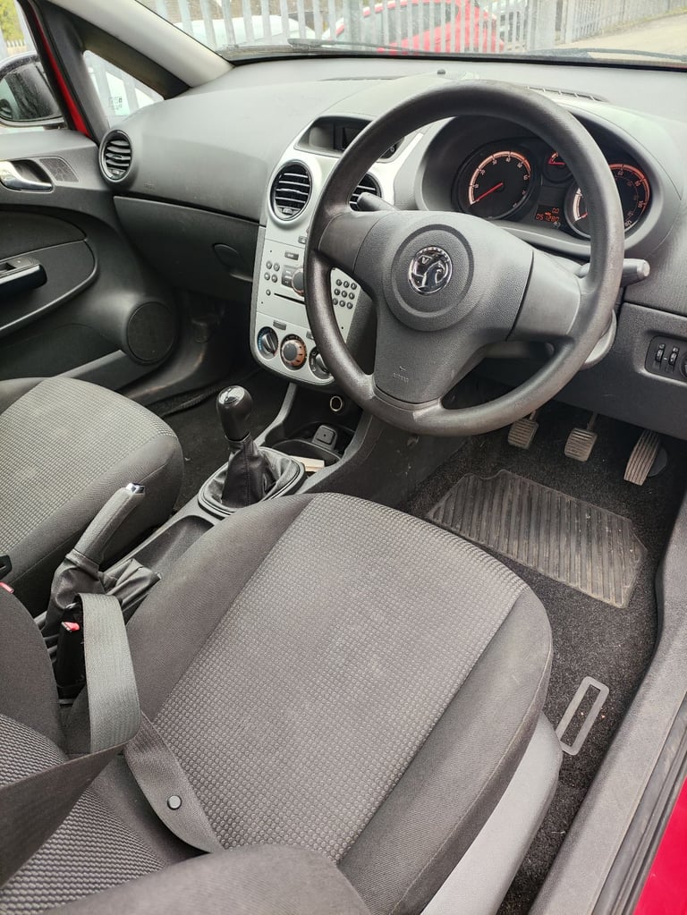 Vauxhall Corsa's (Long MOTS) ULEZ & CAZ Compliant