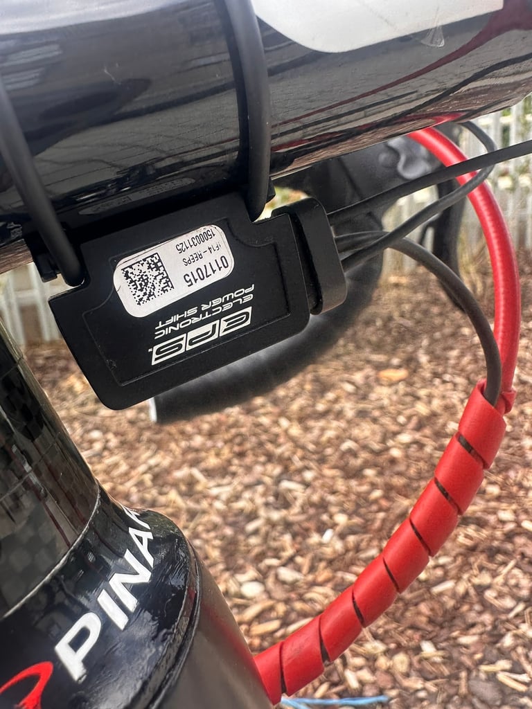 Road bike - Pinarello Paris Campagnolo Super record V1 EPS groupset