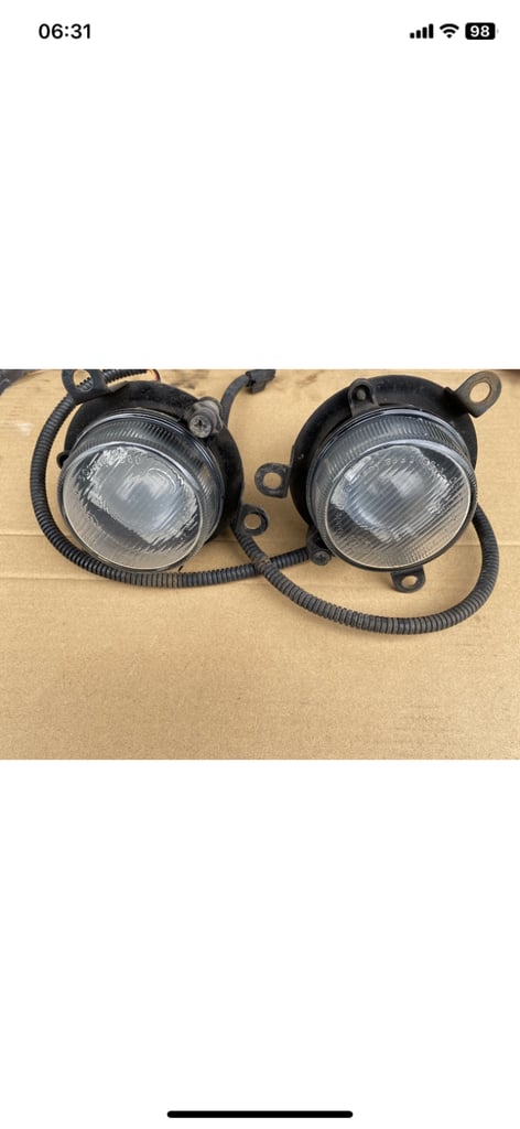 image for Pair of Hella fog lamps TX1 TX2 taxi LTI