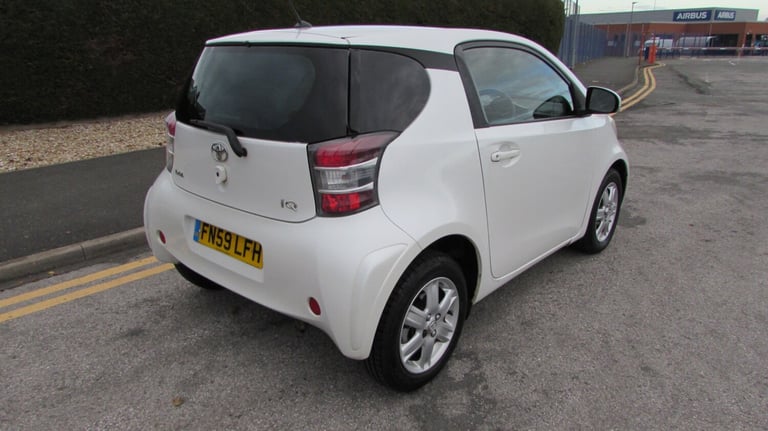 2009 Toyota IQ 1.0 VVT-i 3dr HATCHBACK Petrol Manual