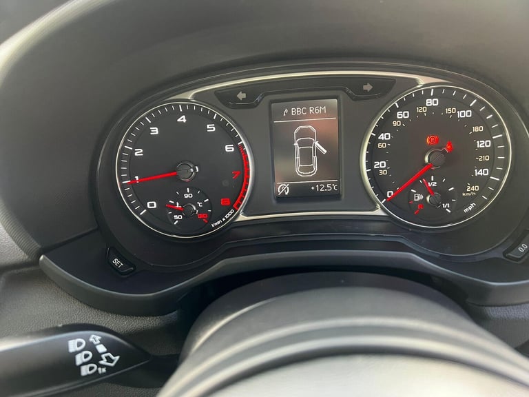 2016 Audi A1 1.0 TFSI Sport Euro 6 (s/s) 3dr HATCHBACK Petrol Manual