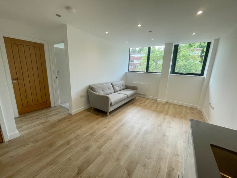 One Bedroom Flat Burnell House, 8 Stanmore Hill, HA7