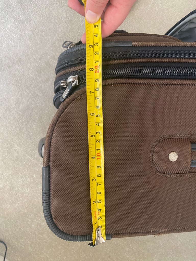 Antler small luggage with wheels,expendable telescopic handle 